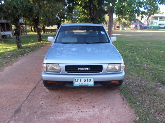 ขายรถกระบะ ISUZU TFR SPACE CAB SLX 2.5 ปี39  พวงมาลัยพาเวอร์โรงงานหน้าหนูแท้ตัวท็อปกระจกไฟฟ้า รถสภาพเดิมๆเครื่องดีไม่ไอไม่จามประหยัดน้ำมันสุดๆ ครัชชีเดิมสวยไม่มีผุช่วงล่างแน่นปึกรถบางเดิมเอกสารพร้อมโอนภาษีพรบ59+แอร์เย็น+เทปชีดี+ยางดี4เส้น+แม๊กไลเนอร์+ล้อแ