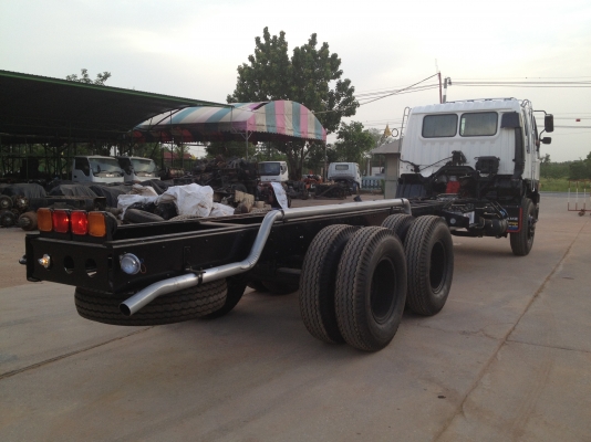 ขาย 10 ล้อหัวแชชซี HINO สิงห์ไฮเทค เครื่อง M10C 240 แรงม้า รถเก็บงานใหม่พร้อมรับประกัน พร้อมทะเบียน ขาย 10 ล้อหัวแชชซี HINO สิงห์ไฮเทค เครื่อง M10C 240 แรงม้า รถเก็บงานใหม่พร้อมรับประกัน พร้อมทะเบียน