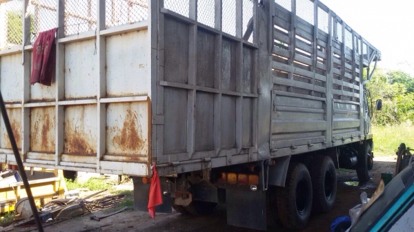 ขายรถบรรทุกสิบล้อไม่ดัมพ์ MITSUBISHI turbo เครื่อง 6D16 turbo - 220 แรง 2 เพลา TF#36xx ทะเบียนพร้อม ขายรถบรรทุกสิบล้อไม่ดัมพ์ MITSUBISHI turbo เครื่อง 6D16 turbo - 220 แรง 2 เพลา TF#36xx ทะเบียนพร้อม