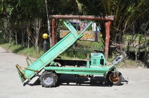 ขายรถkawasaki(ดั้มมือ) บรรทุกสินค้าการเกษตร&amp;ก่อสร้าง สภาพสวยเดิมจากญี่ปุ่นยังไม่เคยใช้งานในไทย 16,000บาท!!