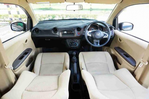 2013 HONDA BRIO AMAZE 1.2 V