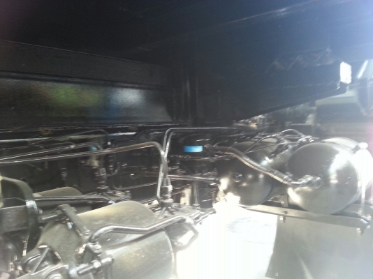 รถฮีโน่ 10 ล้อดั้ม FM3H  195 แรงม้า. ปี 38   ( *** รถสวย. )    สนใจติดต่อ  084 - 7693391