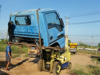 -ขาย หัวเก๋ง หัวรถ 10 ล้อ ISUZU NPR เก่านอก ราคาถูก สภาพยังสวยๆ ครับ -ขาย หัวเก๋ง หัวรถ 10 ล้อ ISUZU NPR เก่านอก ราคาถูก สภาพยังสวยๆ ครับ