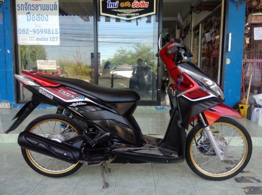 Honda Click110i สี ดำ-แดง หัวฉีดประหยัดน้ำมัน เครื่องเดิมๆแต่งสวยภายนอก พร้อมเล่มครับ Honda Click110i สี ดำ-แดง หัวฉีดประหยัดน้ำมัน เครื่องเดิมๆแต่งสวยภายนอก พร้อมเล่มครับ