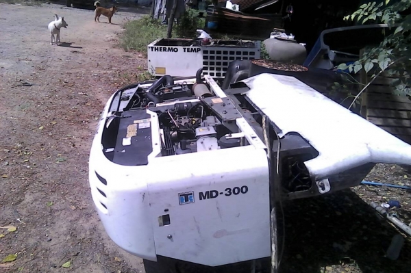 เครื่องทำความเย็นเทอโมคิงส์รุ่น md300 -18-25 ได้ครับเพิ่งยกลงสวยๆครับ ขาย 280,000 บาท 0892095791 บอย