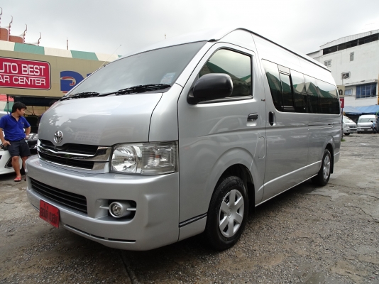 รถตู้มือสอง สวยไร้ตำหนิ เดิมๆออกห้าง ปี2010 เครื่องดีเวล สนใจโทรเลย 087-775-8887