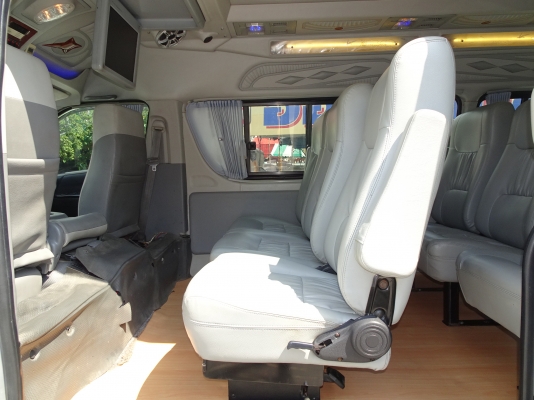 จ่าย533,000 รับรถพร้อมเล่มทันที &hearts;&hearts; รถตู้ เครื่องJ 3.0 ติดLPG ปี2007 &hearts;&hearts; แต่งVIP