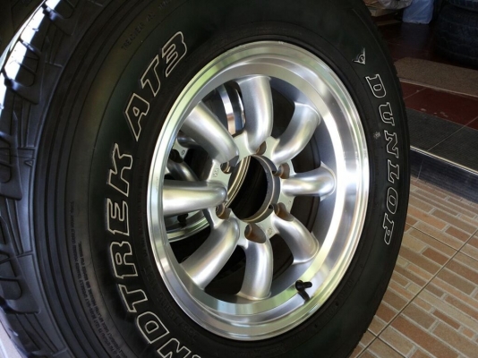 ล้อกล้วย 16x8 พร้อมยาง dunlop grandtrek at3 265/70/16