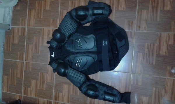 ขายเสื้อเกาะอ่อน 1,200 บาท