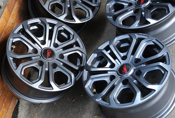 แม็ก TRD 15 6 รู 139