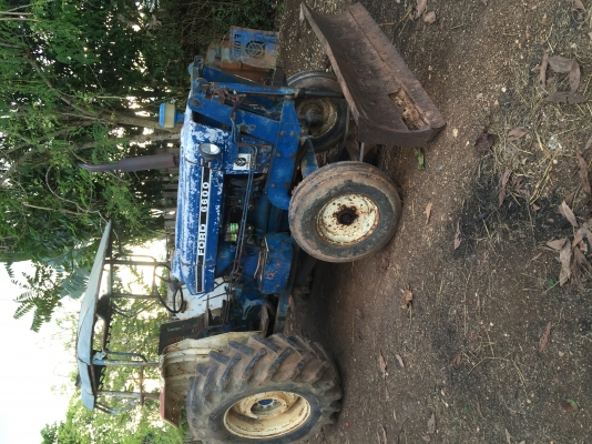 ขายFORD. 77. สภาพดีพร้อมใช้สุดๆ อุปกรใบดัน