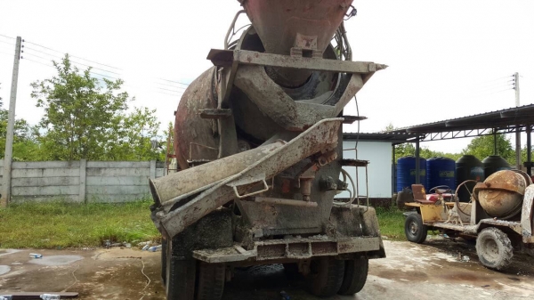 ขายรถโม่ปูน 5 คิว 10 ล้อเพลาเดียว ใช้งานได้ปกติ ไม่มีทะเบียน เครื่อง HO7C 180 แรงม้า ช่วงล่าง ZM เบรคลมดัน พวงมาลัยพาวเวอร์ ราคาคุยกันได้ครับ