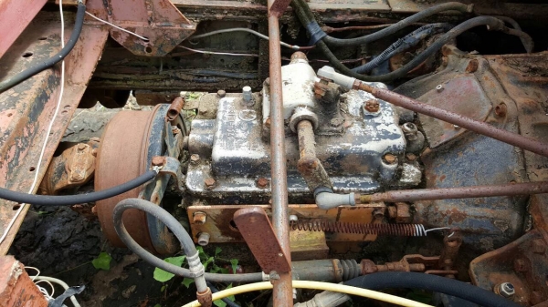 ขายรถโม่ปูน 5 คิว 10 ล้อเพลาเดียว ใช้งานได้ปกติ ไม่มีทะเบียน เครื่อง HO7C 180 แรงม้า ช่วงล่าง ZM เบรคลมดัน พวงมาลัยพาวเวอร์ ราคาคุยกันได้ครับ