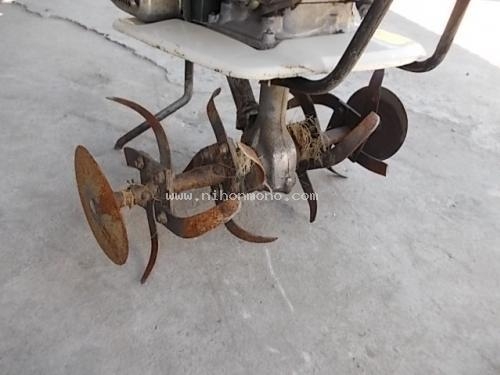 เครื่องพรวนดิน  HONDA  F200  รหัสสินค้า : 80803282  Line ID: nihonmono  หรือเพิ่มเติมไดที่ www.nihonmono.com