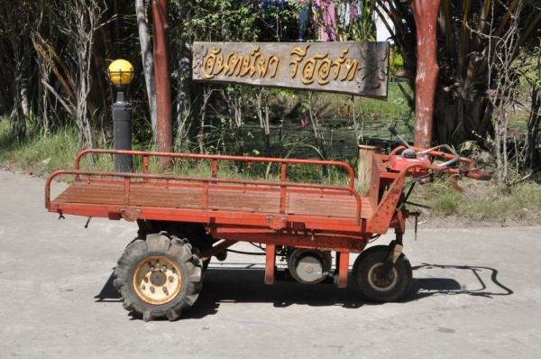 ขายรถบรรทุก3ล้อ kawasaki มีเกียร์ สภาพ เดิมญี่ปุ่น อะเนคประสงค์ 7,900เท่านั้น!! ขายรถบรรทุก3ล้อ kawasaki มีเกียร์ สภาพ เดิมญี่ปุ่น อะเนคประสงค์ 7,900เท่านั้น!!