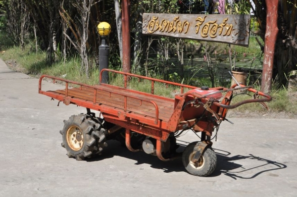 ขายรถบรรทุก3ล้อ kawasaki มีเกียร์ สภาพ เดิมญี่ปุ่น อะเนคประสงค์ 7,900เท่านั้น!! ขายรถบรรทุก3ล้อ kawasaki มีเกียร์ สภาพ เดิมญี่ปุ่น อะเนคประสงค์ 7,900เท่านั้น!!