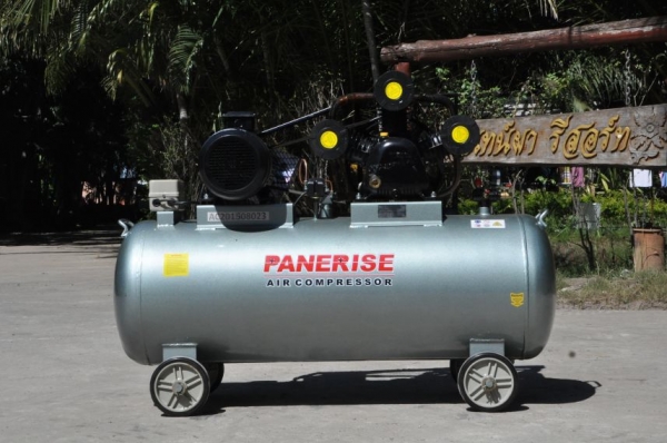 ขายปั้มลม 3สูบ(300ลิตรใหญ่) 5.5kwสภาพสวยเดิม ของใหม่เปิดตู้ติดมา1ตัว 26,000บาท เท่านั้น!!