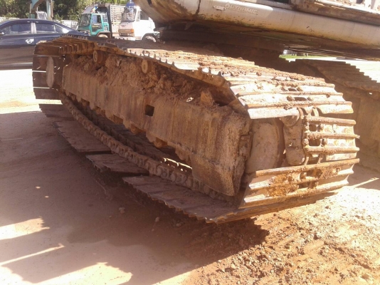 ขายด่วน KOBELCO SK200 MART 5 ธรรมดา เครื่องปั้มดีเยี่ยม ไฟฟ้าครบ โซ่หนาใบไม่สวย เอวมีขยับ เอกสารเล่มทะเบียน