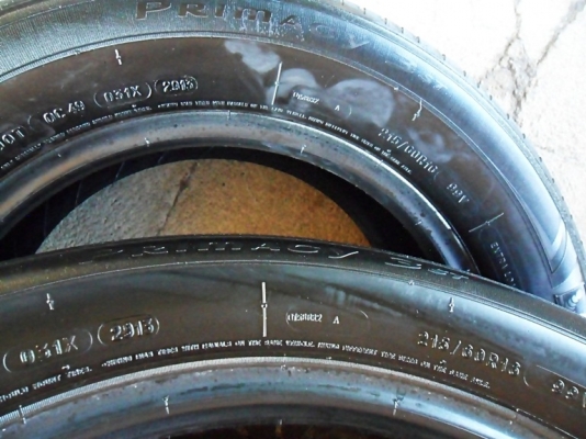 มิชลิน215-60-R16ลงพื้นปี14 (4เส้น3,600บ) มิชลิน215-60-R16ลงพื้นปี14 (4เส้น3,600บ)