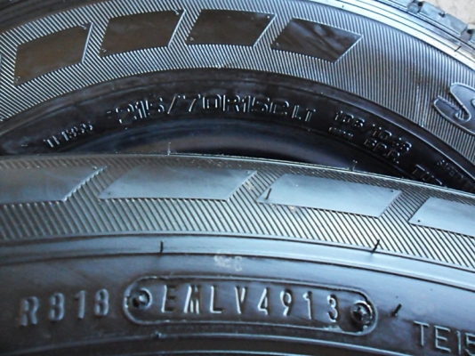 ยางกระบะ15 Dunlop 215-70-R15ลงพื้นปี14 (4เส้น3,900) ยางกระบะ15 Dunlop 215-70-R15ลงพื้นปี14 (4เส้น3,900)