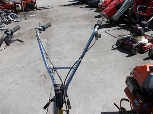 เครื่องพรวนดิน   HONDA   F200  รหัสสินค้า : 80803288 Line ID: nihonmono  หรือเพิ่มเติมไดที่ www.nihonmono.com