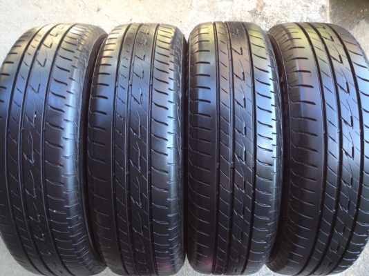 ยางBRIDGESTONE 175 65 R15ลงพื้นจริงปี2015สภาพสวยมากดอกเยอะมาก90\%