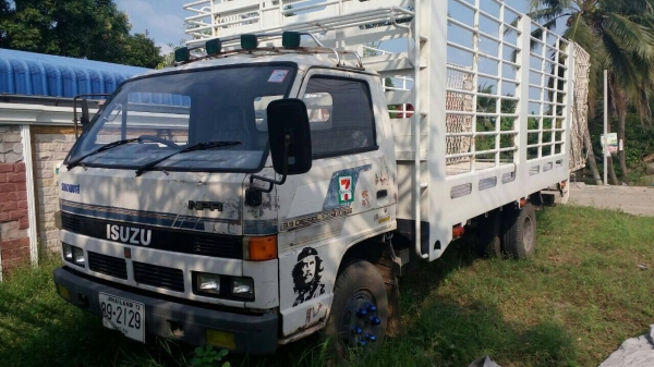 ขายครับ 6 ล้อ อีซูชุ NPR59LU5M115ปี36ท้า F ยาว5ม ทะเบียนพร้อม