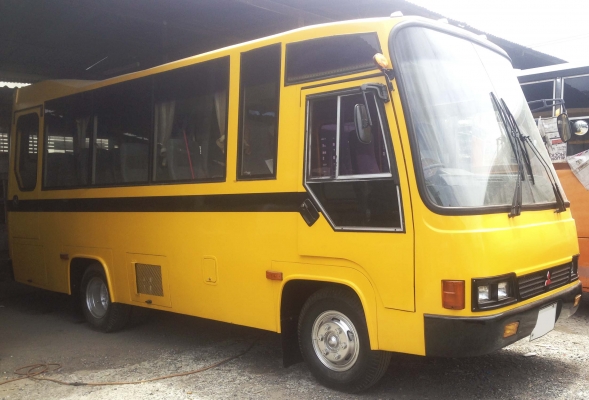 ขายถูกรถโรงเรียนมือสอง รถบัส สีเหลือง-ดำ มิตซูบิชิ AIR ขายถูกรถโรงเรียนมือสอง รถบัส สีเหลือง-ดำ มิตซูบิชิ AIR