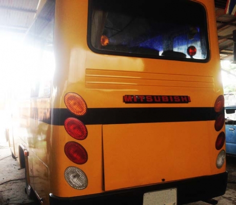 ขายถูกรถโรงเรียนมือสอง รถบัส สีเหลือง-ดำ มิตซูบิชิ AIR ขายถูกรถโรงเรียนมือสอง รถบัส สีเหลือง-ดำ มิตซูบิชิ AIR