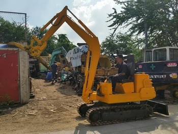 รถขุด รถแบคโฮ พร้อมหัวคีบไม้ คีบเหล็ก YANMAR: B37 มือสองญี่ปุ่น ราคา 265,000 บาท รถขุด รถแบคโฮ พร้อมหัวคีบไม้ คีบเหล็ก YANMAR: B37 มือสองญี่ปุ่น ราคา 265,000 บาท