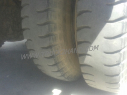 รถบรรทุก 6 ล้อติดเครน ยี่ห้อ HINO  รุ่น FF 3 H 195 แรงม้า  เครน TADANO 3 ตัน ขนาดกระบะ ยาว 6.40 เมตร