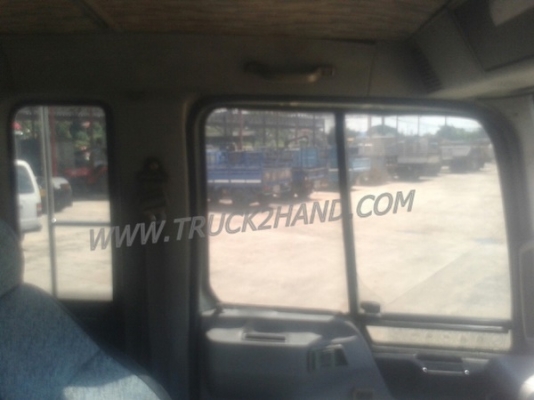 รถบรรทุก 6 ล้อติดเครน ยี่ห้อ HINO  รุ่น FF 3 H 195 แรงม้า  เครน TADANO 3 ตัน ขนาดกระบะ ยาว 6.40 เมตร