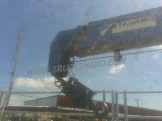 รถบรรทุก 6 ล้อติดเครน ยี่ห้อ HINO  รุ่น FF 3 H 195 แรงม้า  เครน TADANO 3 ตัน ขนาดกระบะ ยาว 6.40 เมตร