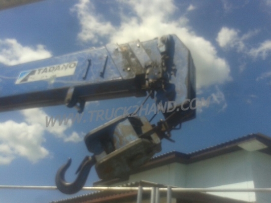 รถบรรทุก 6 ล้อติดเครน ยี่ห้อ HINO  รุ่น FF 3 H 195 แรงม้า  เครน TADANO 3 ตัน ขนาดกระบะ ยาว 6.40 เมตร