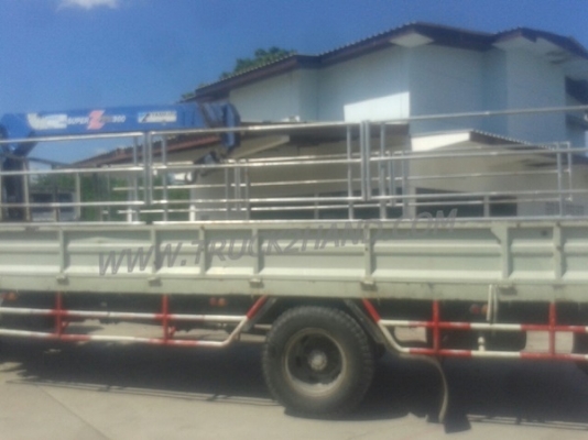 รถบรรทุก 6 ล้อติดเครน ยี่ห้อ HINO  รุ่น FF 3 H 195 แรงม้า  เครน TADANO 3 ตัน ขนาดกระบะ ยาว 6.40 เมตร