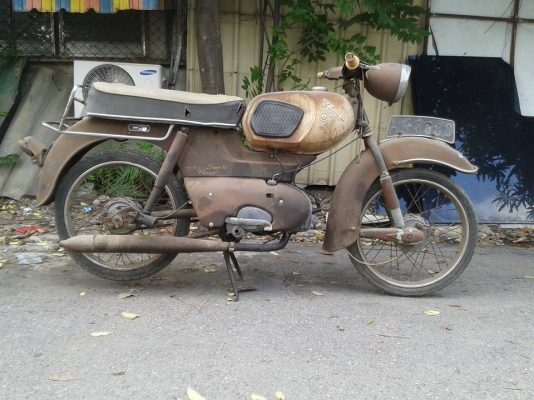 ขายรถเยอรมัน ไครสเลอร์ ครบๆสวยๆเดิมๆราคาไม่แพงน่าเก็บสะสมครับ