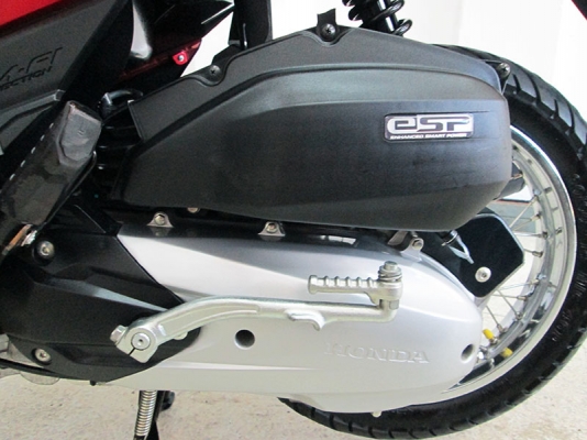 ขาย Honda Click 125I ปี 2015 ตัวใหม่ล่าสุด Idling stop ไมล์แท้ 4909 กม เครื่องหัวฉีดประหยัดน้ำมัน สภาพสวย สีแดง ดำ ราคา 39900 บาท