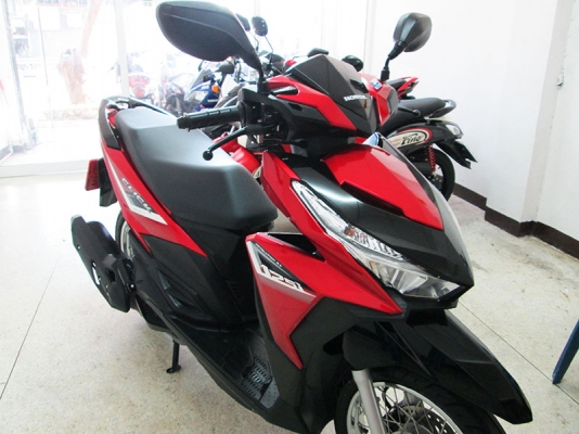 ขาย Honda Click 125I ปี 2015 ตัวใหม่ล่าสุด Idling stop ไมล์แท้ 4909 กม เครื่องหัวฉีดประหยัดน้ำมัน สภาพสวย สีแดง ดำ ราคา 39900 บาท