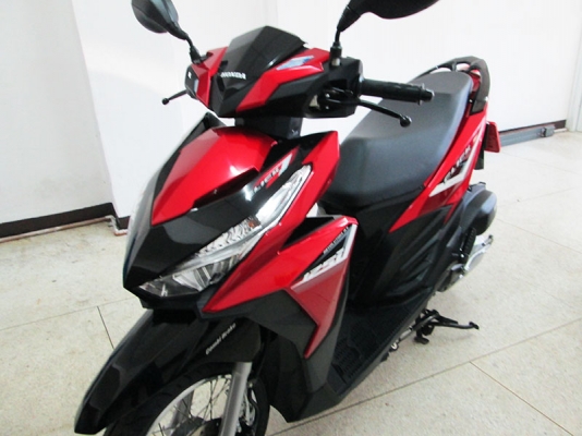 ขาย Honda Click 125I ปี 2015 ตัวใหม่ล่าสุด Idling stop ไมล์แท้ 4909 กม เครื่องหัวฉีดประหยัดน้ำมัน สภาพสวย สีแดง ดำ ราคา 39900 บาท