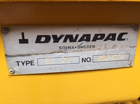 ขายด่วนรถบด2ล้อเหล็กขนาด7ตัน DYNAPAC CC21 พร้อมใช้งาน