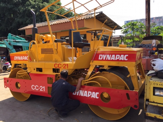 ขายด่วนรถบด2ล้อเหล็กขนาด7ตัน DYNAPAC CC21 พร้อมใช้งาน