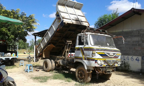 KM310เครื่องเดิม เกียร์เดิม ทะเบียนเต็มครับ KM310เครื่องเดิม เกียร์เดิม ทะเบียนเต็มครับ