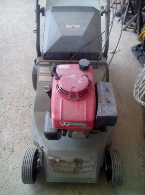 ขายรถตัดหญ้า เดิน ตาม มีเกียร์เดินหน้า Honnda เก่าญี่ปุ่น