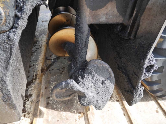 HA60W-2 ปูกว้าง 6เมตร ปี1996 5,641ชม. สนใจติดต่อ สามภพ NDTTครับ