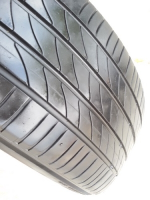 ขายยาง215/60/16 ปี 13  MICHERLIN 3ST 4 เส้น