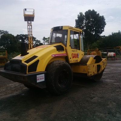 (คันที่1) BOMAG  BW211D-4 10ตัน ปี2007 4,008ชม.ถึงไทยแล้วครับ