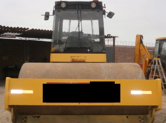 (คันที่2) BOMAG BW211D-4 10ตัน ปี2007 3,283ชม.ถึงไทยแล้วครับ (คันที่2) BOMAG BW211D-4 10ตัน ปี2007 3,283ชม.ถึงไทยแล้วครับ