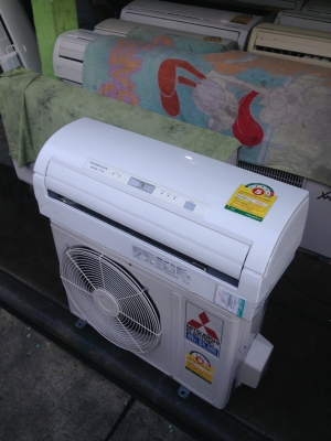**** ขายแอร์ Mitsubishi 13000 BTU ตัวTOP (moveeye) **** **** ขายแอร์ Mitsubishi 13000 BTU ตัวTOP (moveeye) ****