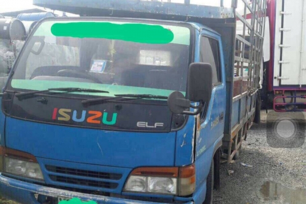 4ล้อไม่ติดเวลาเครื่อง4JG2100แรงยูโรทูขายNHR69Eกะบะเหล็กยาว3.20ม