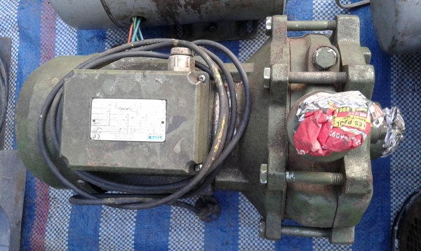 ปั้มน้ำอิตาลี2นิ้ว